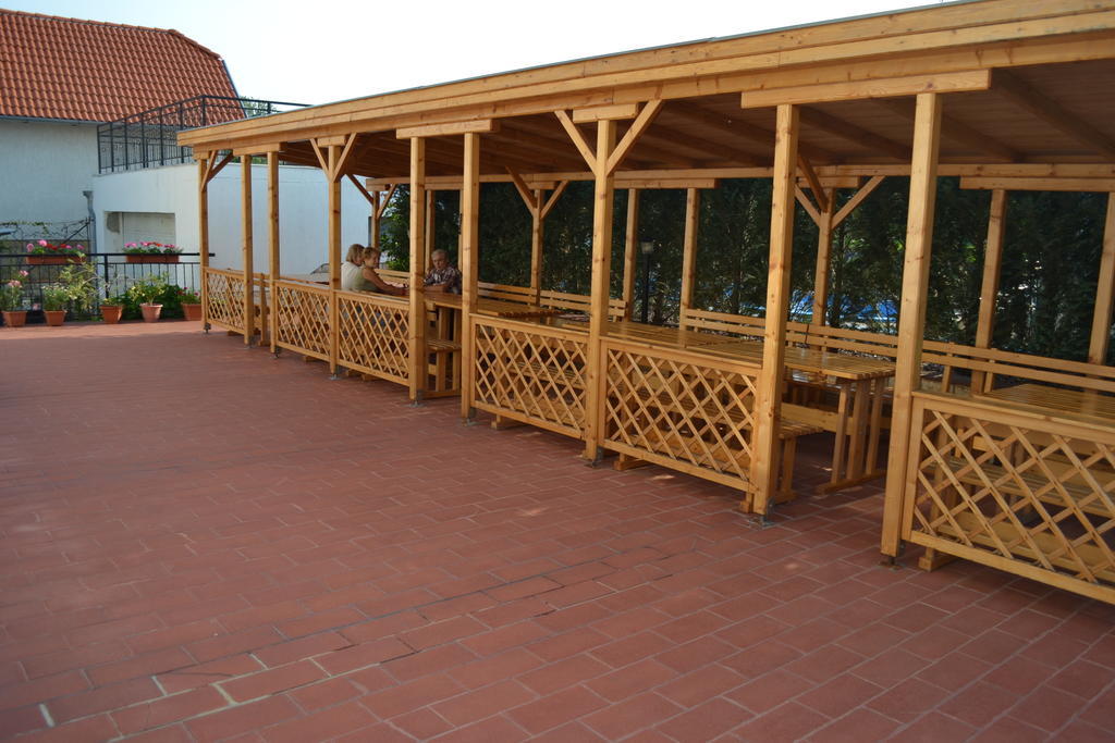Villa Nova Heviz Luaran gambar