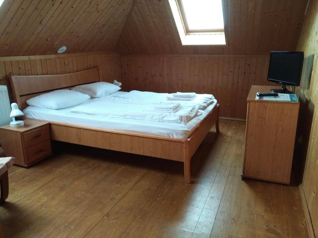 Villa Nova Heviz Luaran gambar