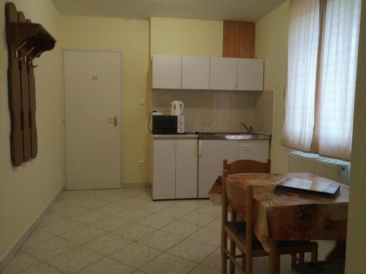 Villa Nova Heviz Luaran gambar